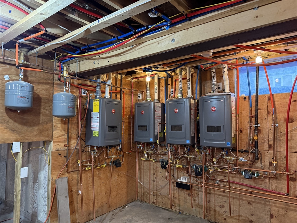 23 Bellevue Street, Unit 3 Worcester, MA 01609 - Photo 26 of 26