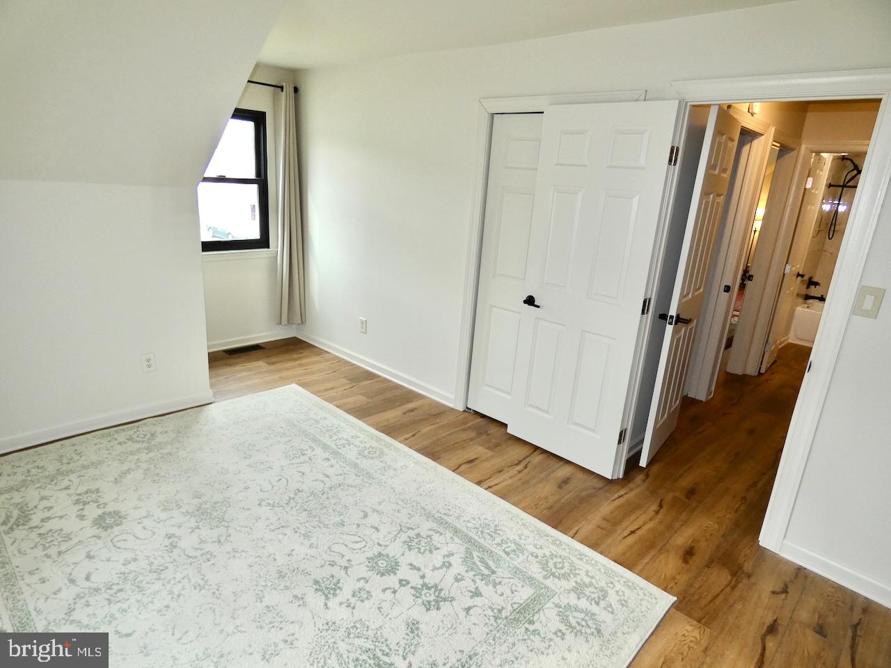 5 Acapella Court Newark, DE 19713 - Photo 45 of 68 an entryway with a hardwood floor and a window