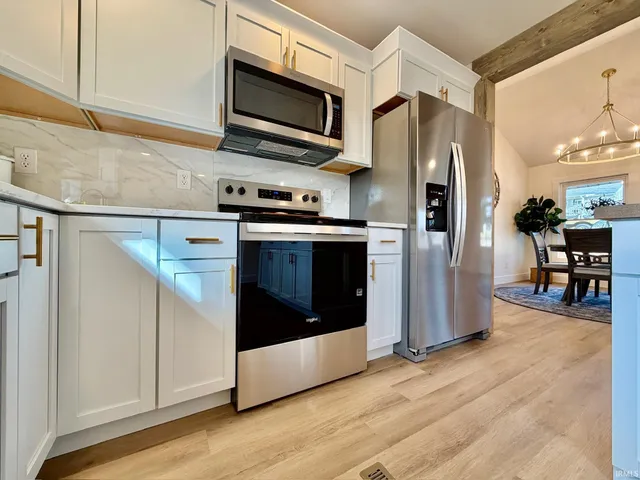 $249,900 | 121 Edgewood Drive, Bedford, IN 47421