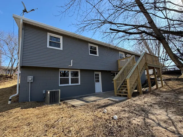 $249,900 | 121 Edgewood Drive, Bedford, IN 47421