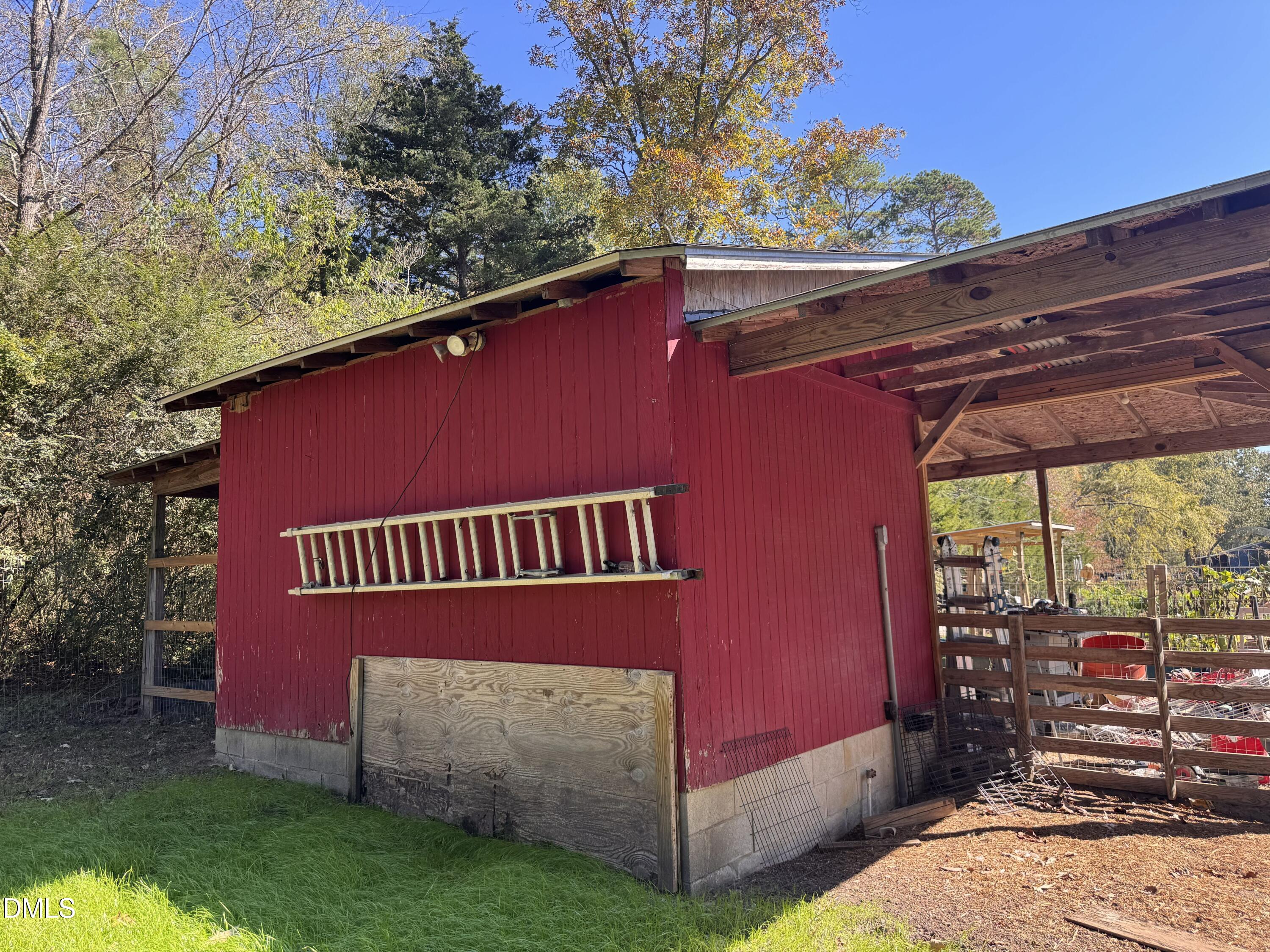 4313 Mitchell Mill Road Wake Forest, NC 27587 - Photo 39 of 45 Half a barn farm