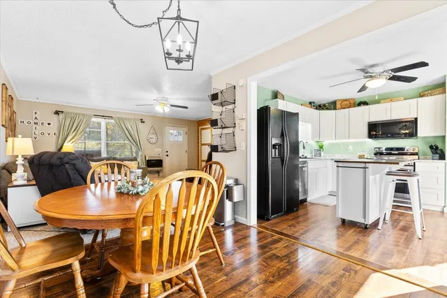 $305,000 | 274 Scottsdale Road, Newport, VT 05855