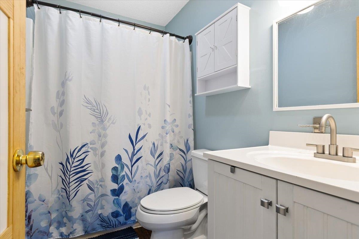 274 Scottsdale Road Newport, VT 05855 - Photo 16 of 38