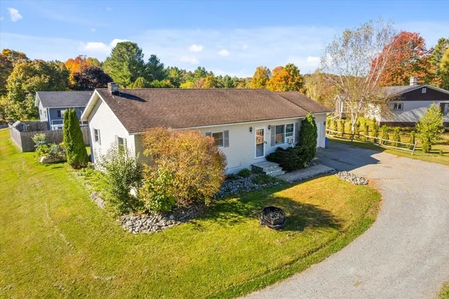 $305,000 | 274 Scottsdale Road, Newport, VT 05855