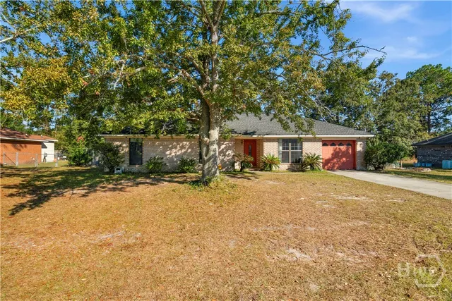 $240,000 | 166 Stephanie Drive, Allenhurst, GA 31301