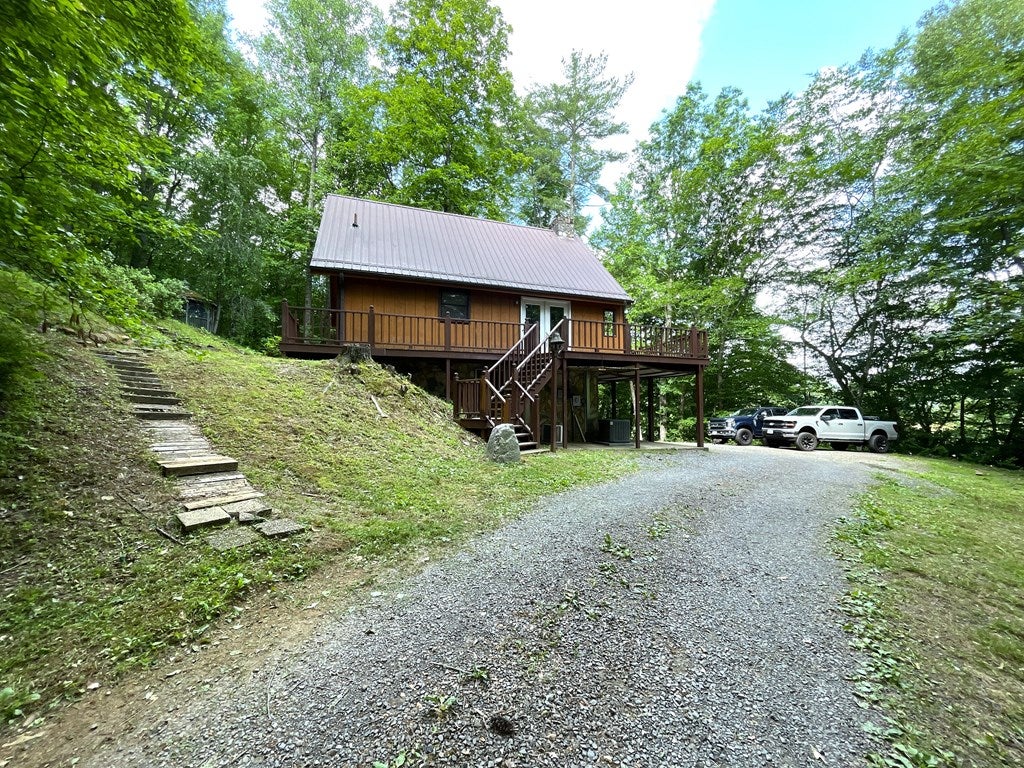 76 Captains Gate Road Willis, VA 24380 - Photo 14 of 50 Gallery Image 14