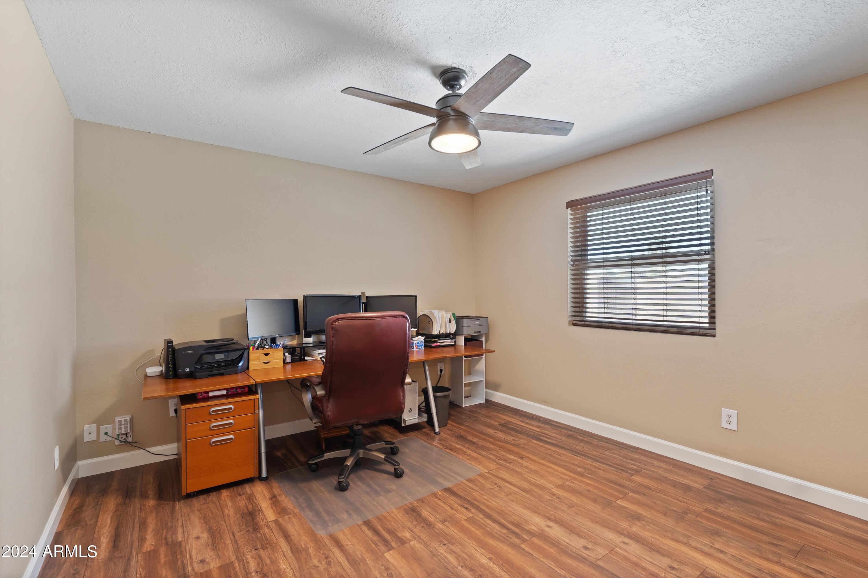 4426 East Phelps Road Phoenix, AZ 85032 - Photo 20 of 36 20-Bedroom