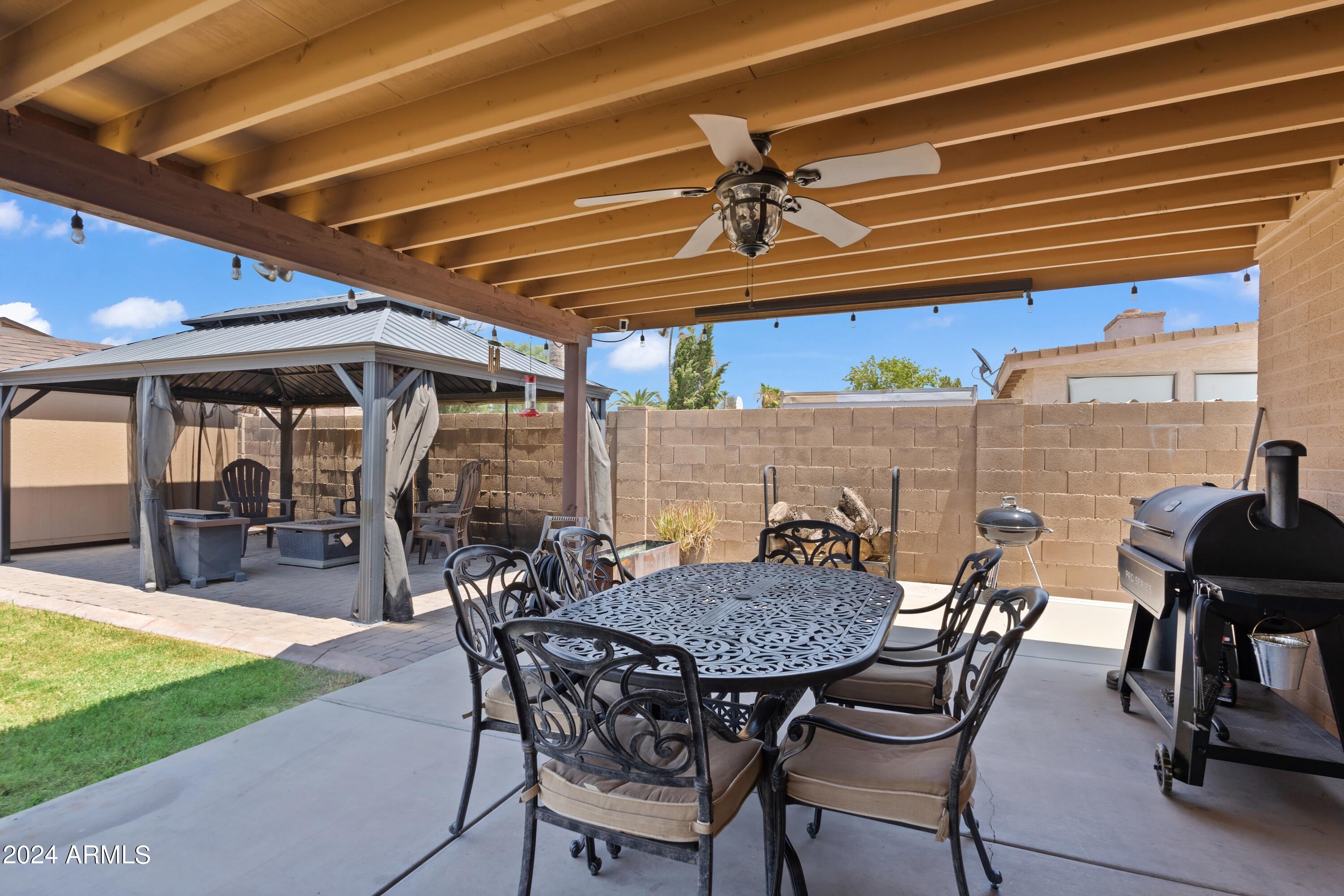 4426 East Phelps Road Phoenix, AZ 85032 - Photo 29 of 36 29-Covered Patio