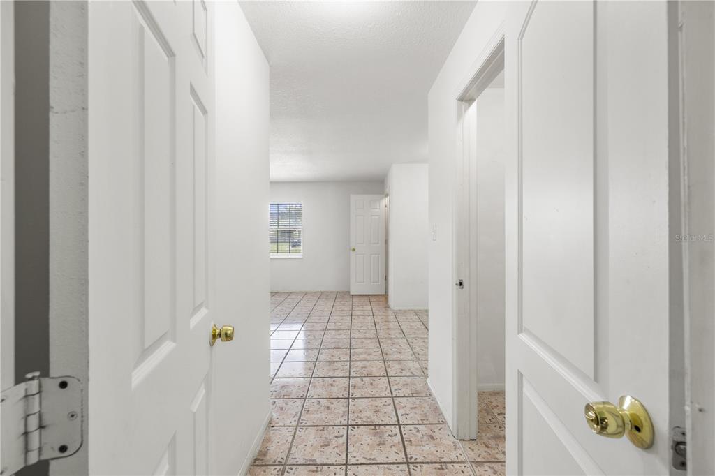 4803 Ehrlich Road, Unit B Tampa, FL 33624 - Photo 44 of 59 Gallery Image 44