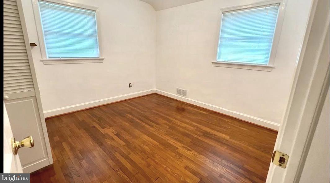1806 Arcola Avenue Silver Spring, MD 20902 - Photo 17 of 32 Bedroom 1