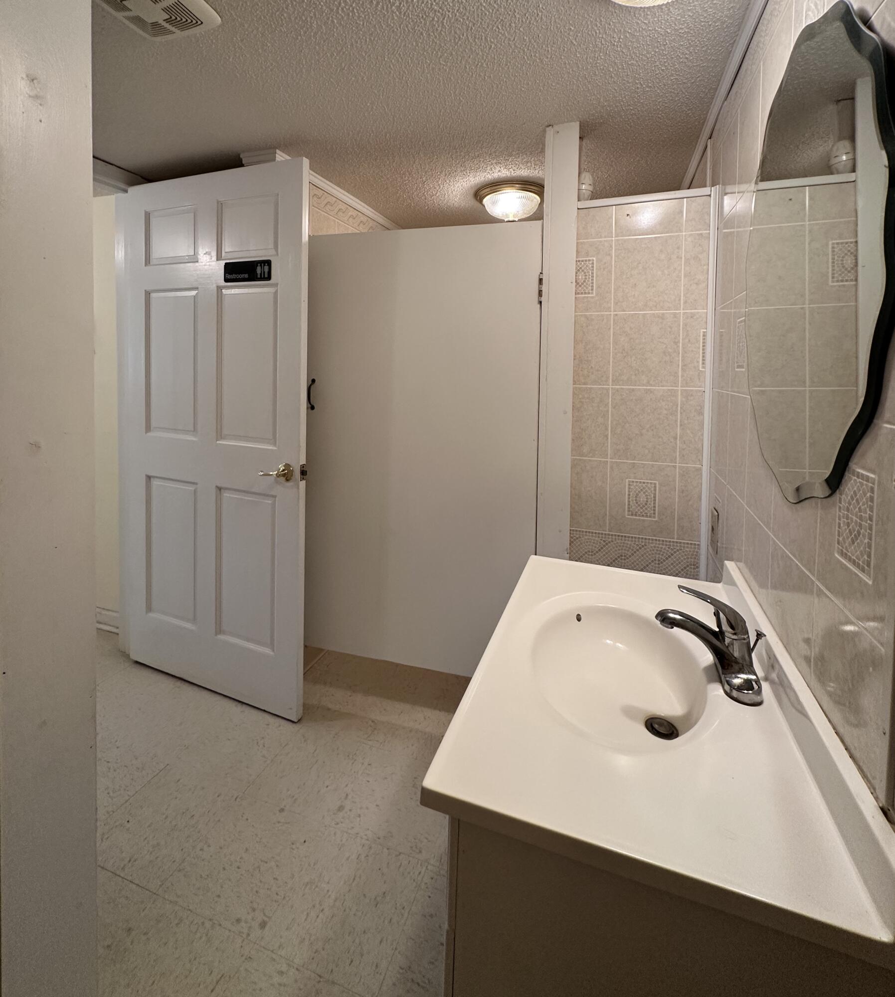 248 State Rd S-38-1695 Neeses, SC 29107 - Photo 13 of 16 IMG_0653