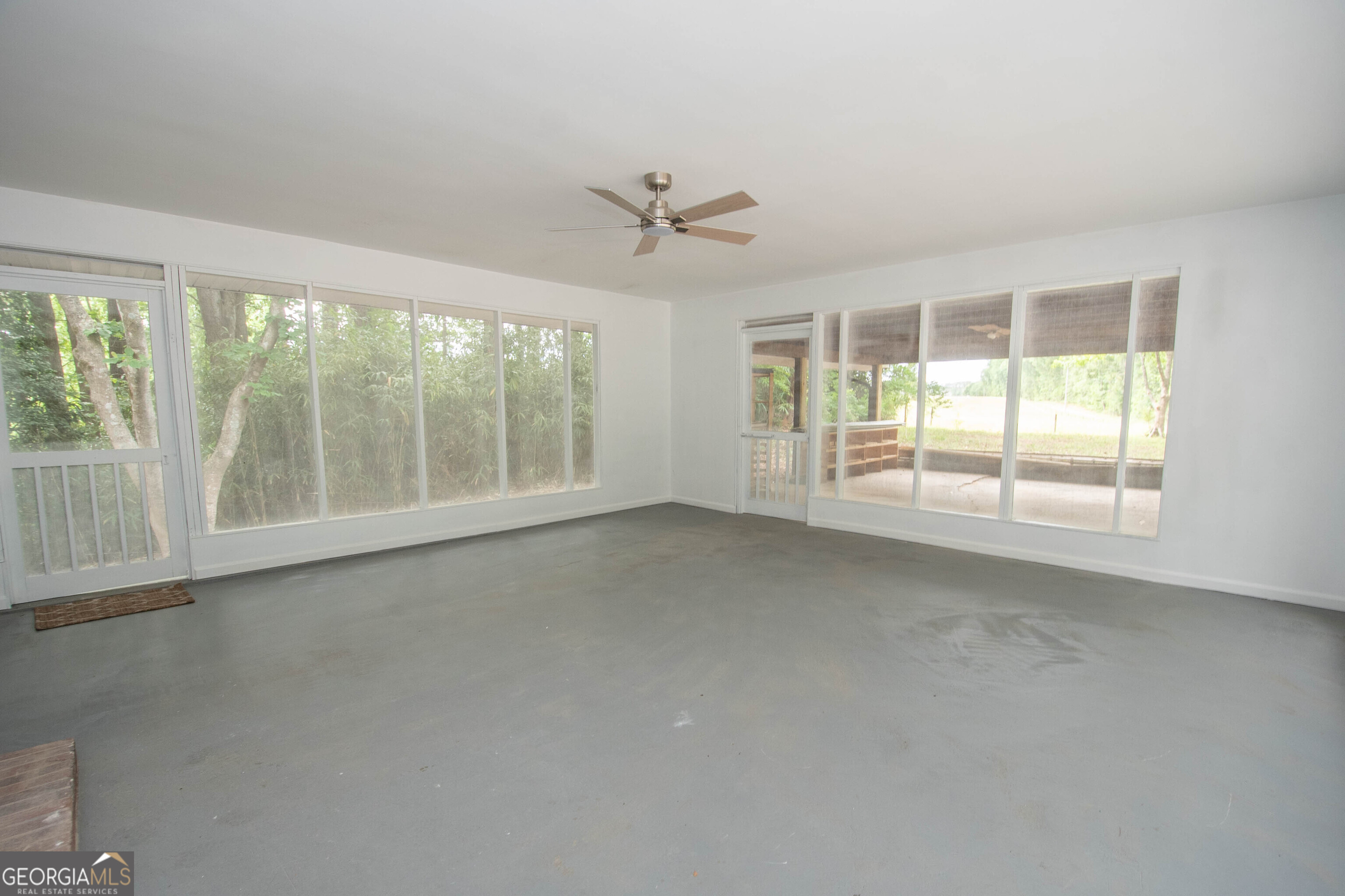 370 McDonough Road Fayetteville, GA 30214 - Photo 3 of 56