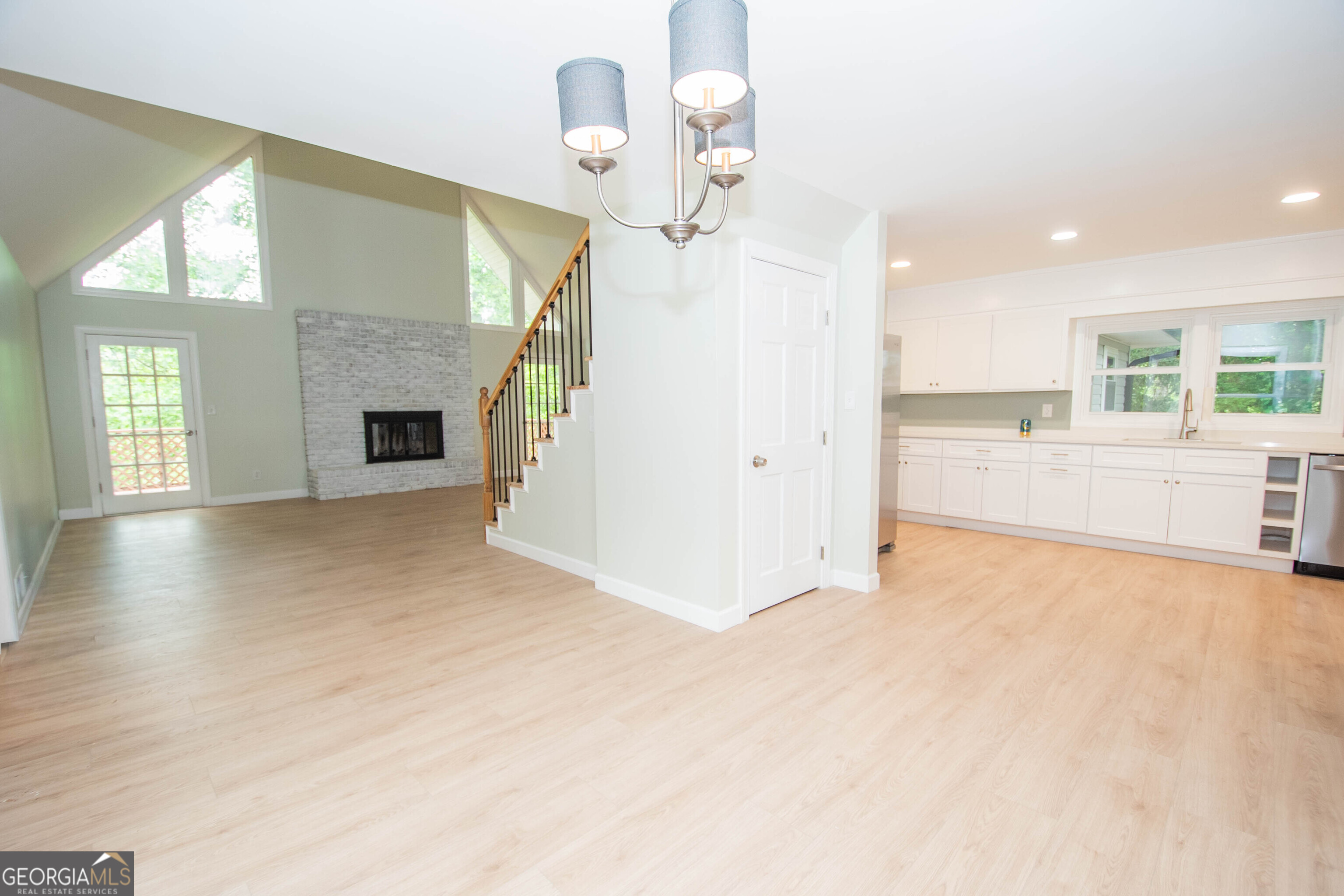 370 McDonough Road Fayetteville, GA 30214 - Photo 6 of 56