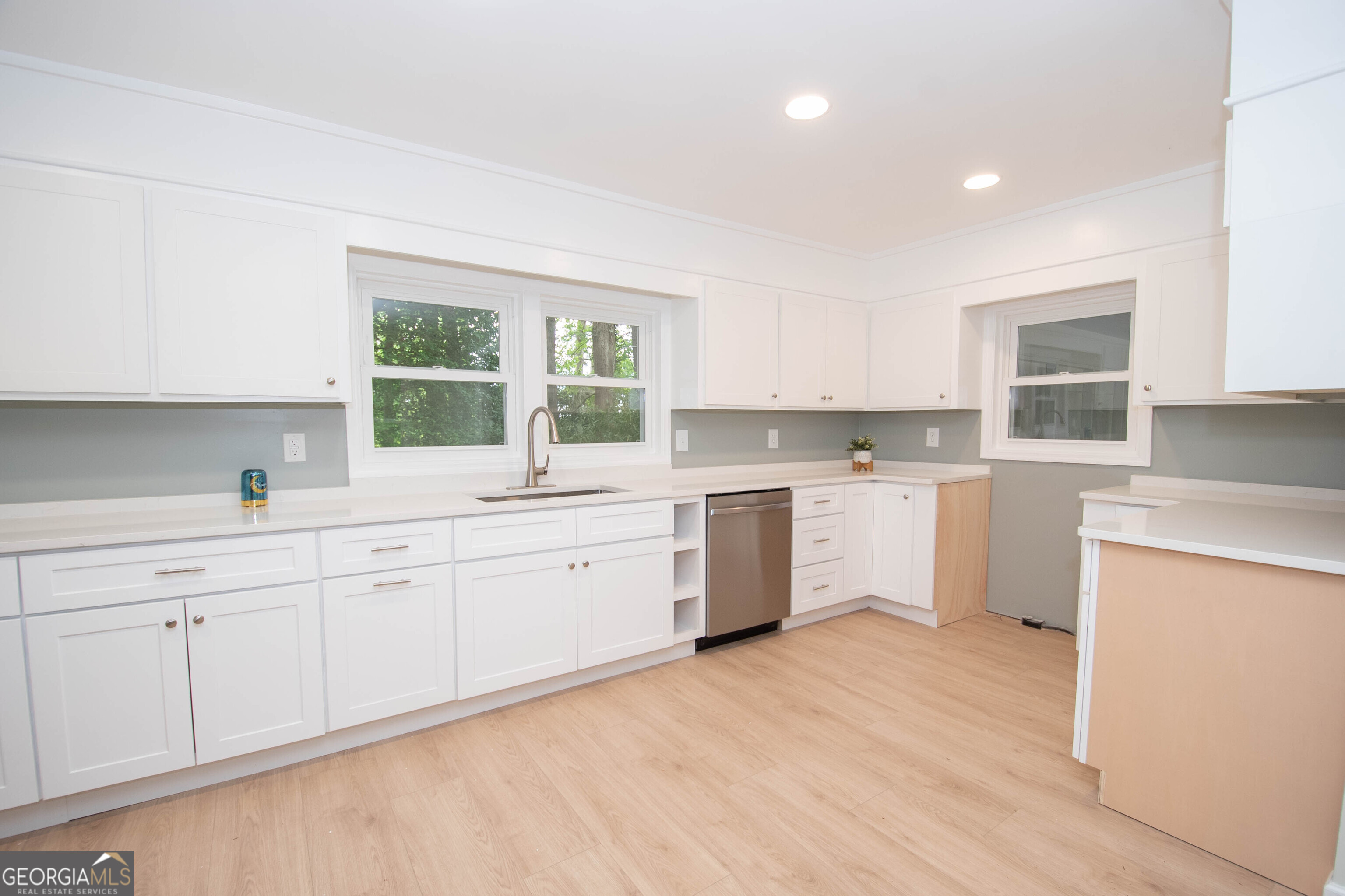 370 McDonough Road Fayetteville, GA 30214 - Photo 8 of 56