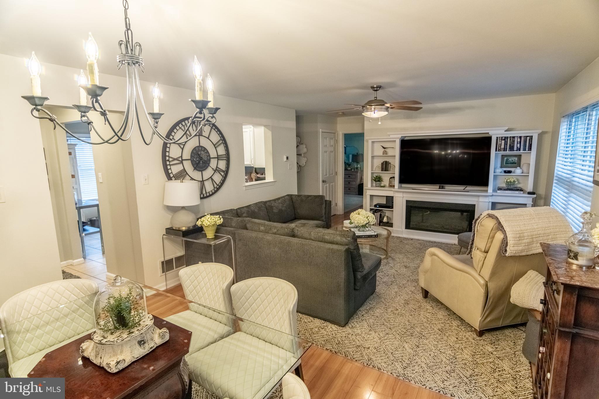 31 North Hawthorne Road Coatesville, PA 19320 - Photo 6 of 27 DR/LR