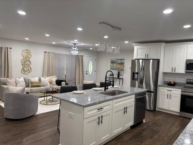 2349 Ousley Court Decatur, GA 30032 - Photo 3 of 21