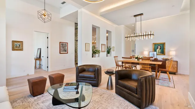 $2,295,000 | 3735 Lakebriar Place, Santa Rosa, CA 95403