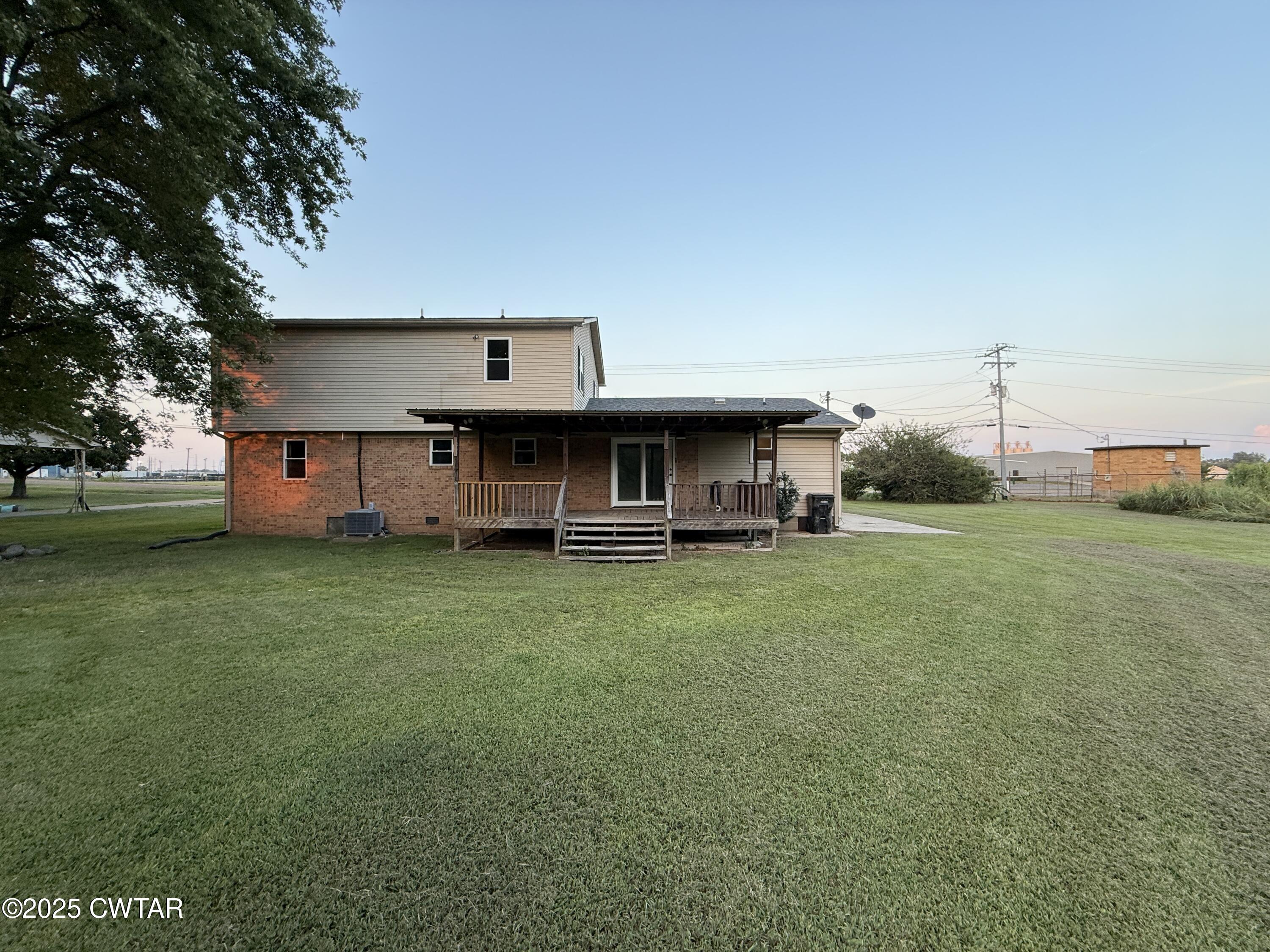 1421 Morgan Road Dyersburg, TN 38024 - Photo 28 of 37 IMG_6455