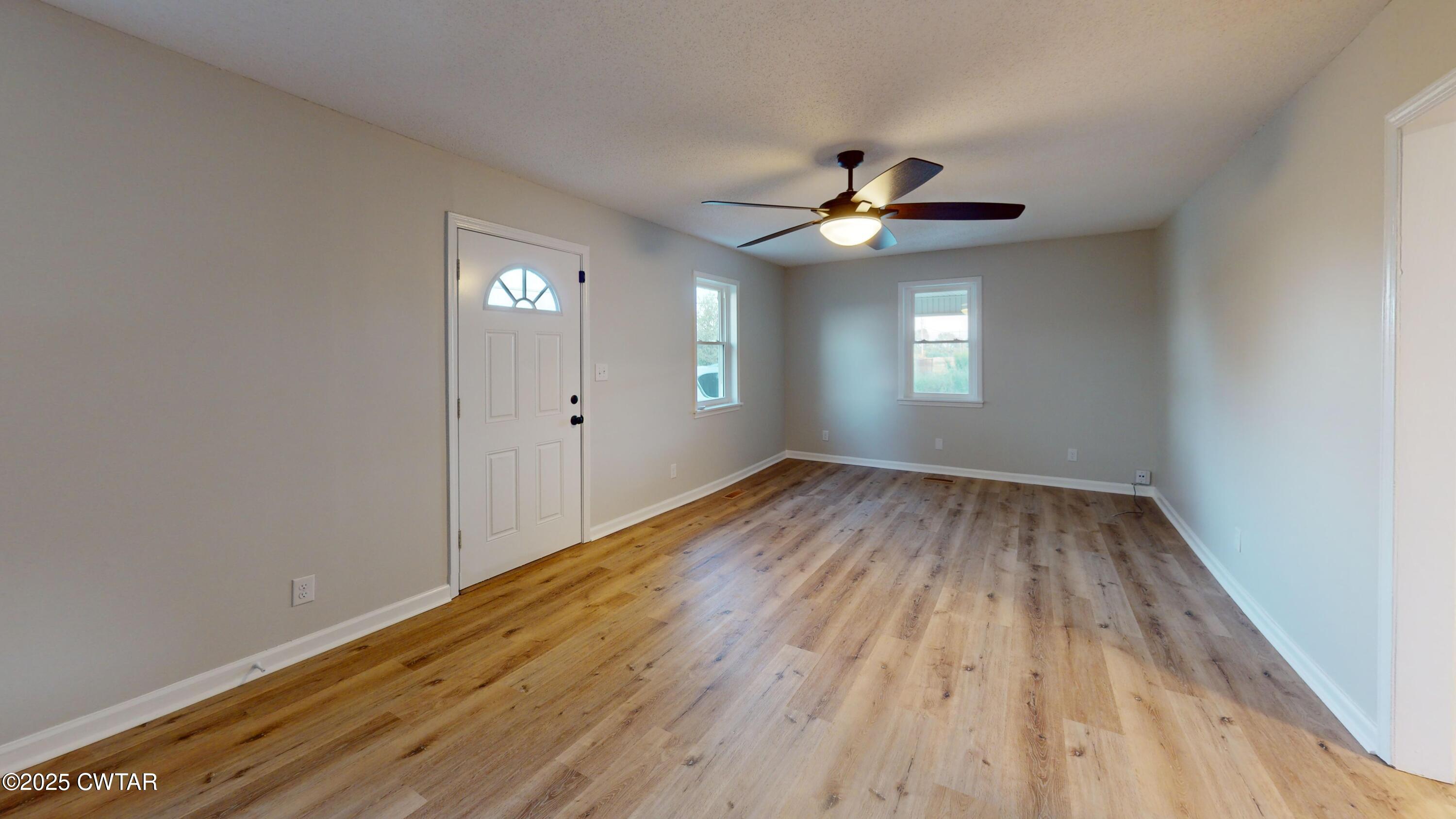 1421 Morgan Road Dyersburg, TN 38024 - Photo 3 of 37 1421-Morgan-Rd-Living-Room 2