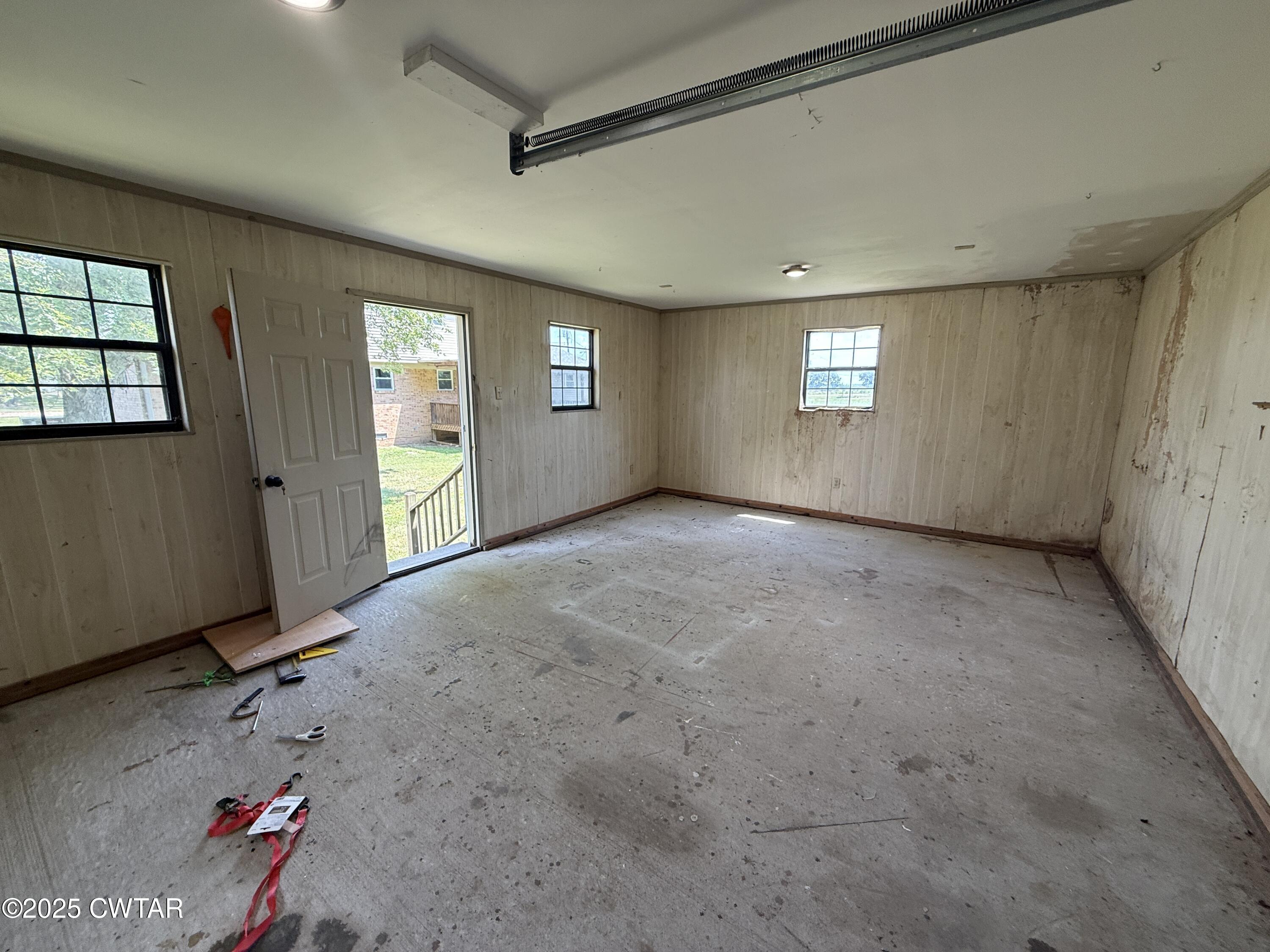 1421 Morgan Road Dyersburg, TN 38024 - Photo 31 of 37 IMG_6459