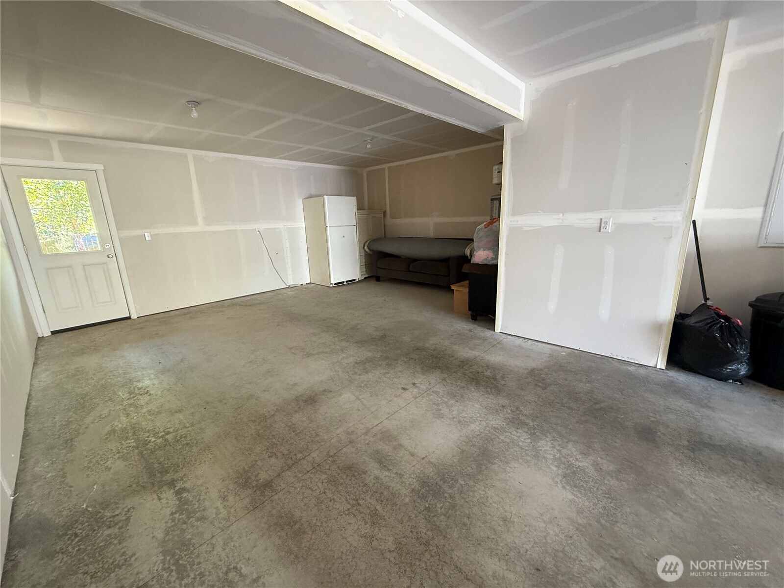 1928 78th Place Southeast Everett, WA 98203 - Photo 36 of 39 a view of an empty room with a window