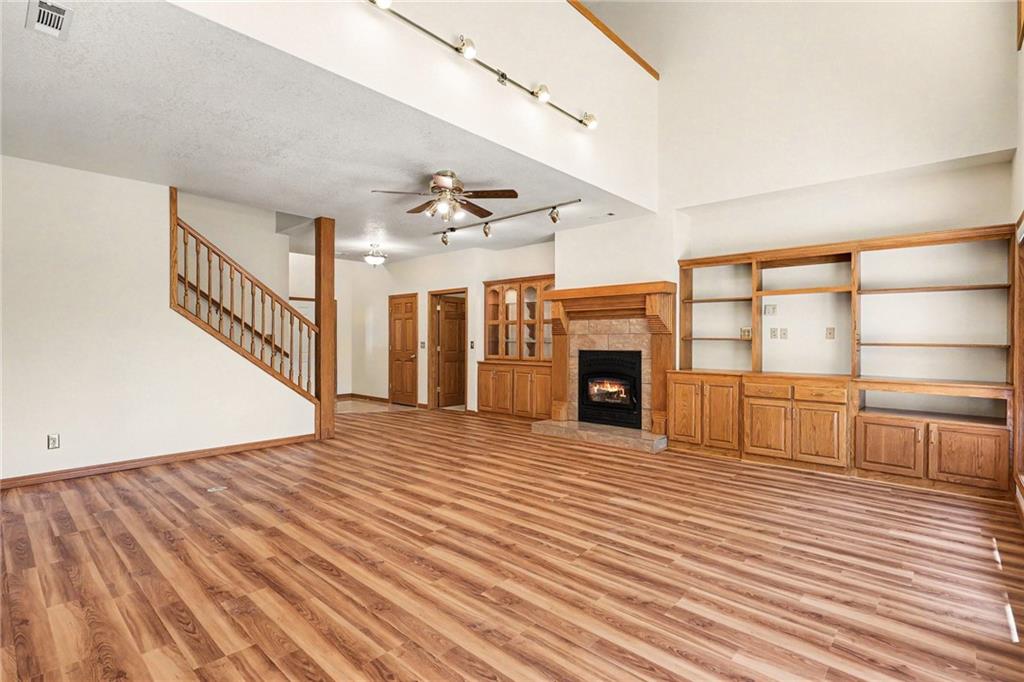 58 West Lake Road Farlington, KS 66734 - Photo 5 of 39