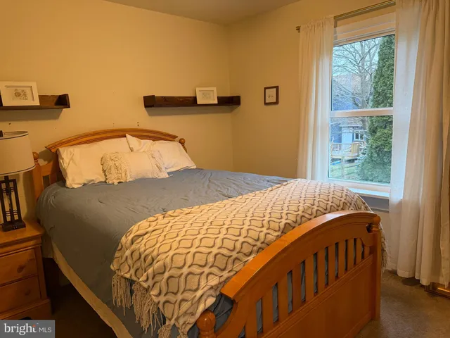 $425,000 | 304 Chestnut Avenue, Wilmington, DE 19809