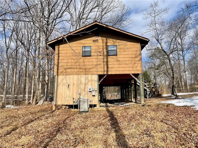 $149,000 | 217 Lakeview Drive East, Thomasville, NC 27360