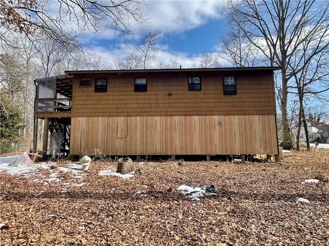 $149,000 | 217 Lakeview Drive East, Thomasville, NC 27360