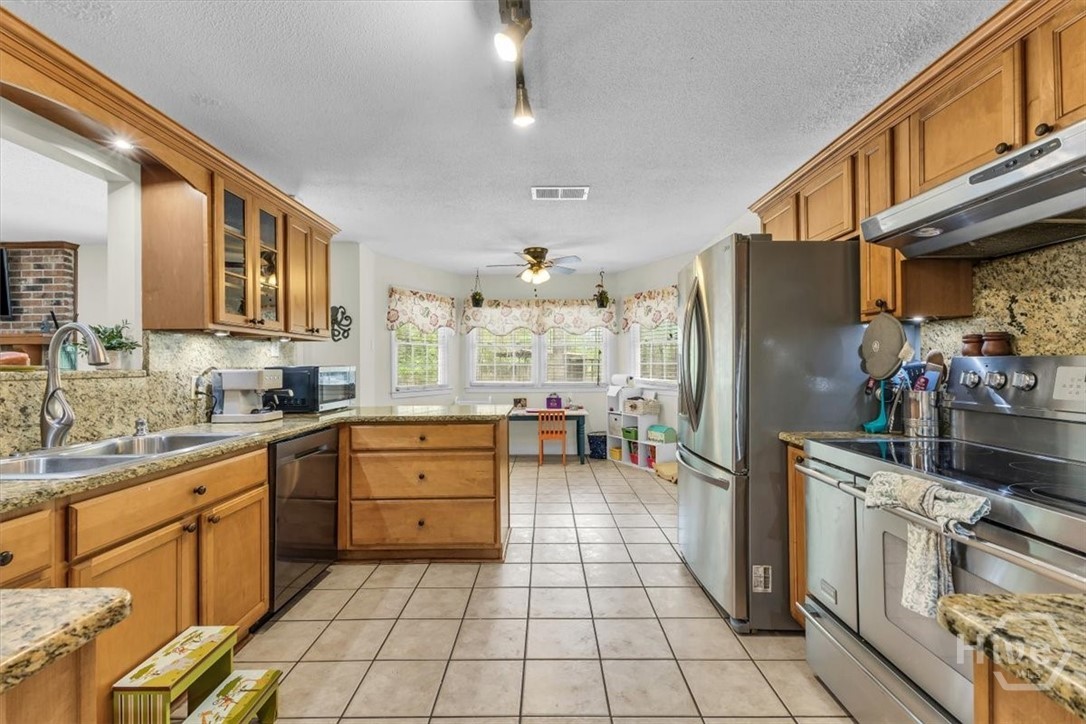 352 Oak Hampton Road Fleming, GA 31309 - Photo 12 of 56 Gallery Image 12