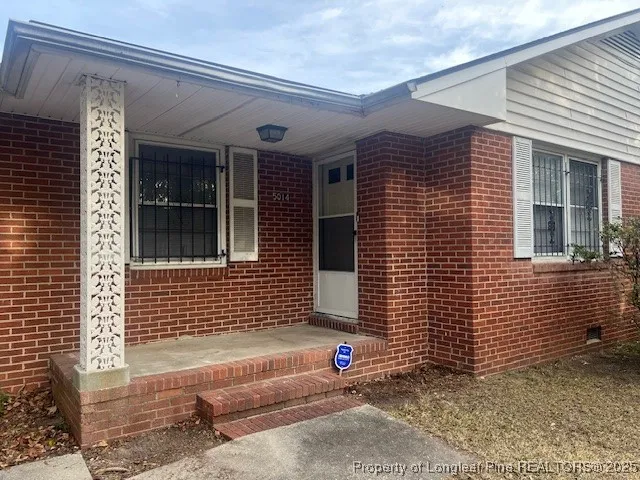 $900 | 5014 Hodge Street, Fayetteville, NC 28303