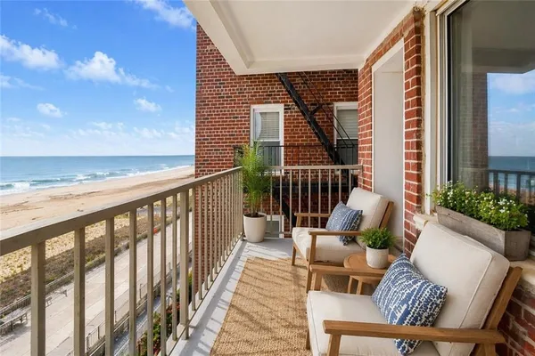 $375,000 | 125 Beach 124th Street, Unit 6F | Rockaway Park