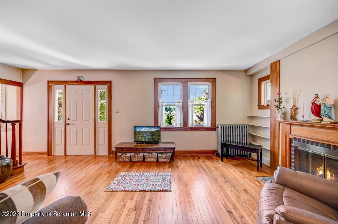 113 Griffin Pond Road Clarks Summit, PA 18411 - Photo 9 of 51 Gallery Image 9