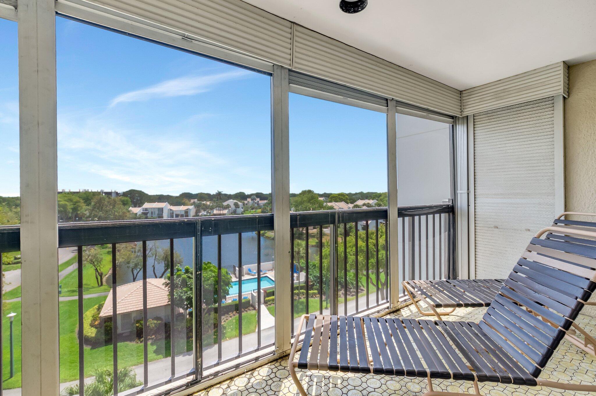 1564 Bridgewood Drive Boca Raton, FL 33434 - Photo 5 of 49 31-web-or-mls-DSC_4291