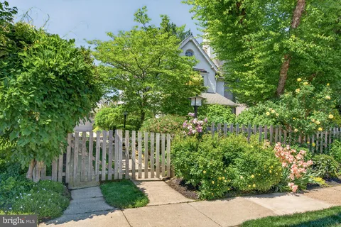 $774,900 | 3107 West Queen Lane, Philadelphia, PA 19129