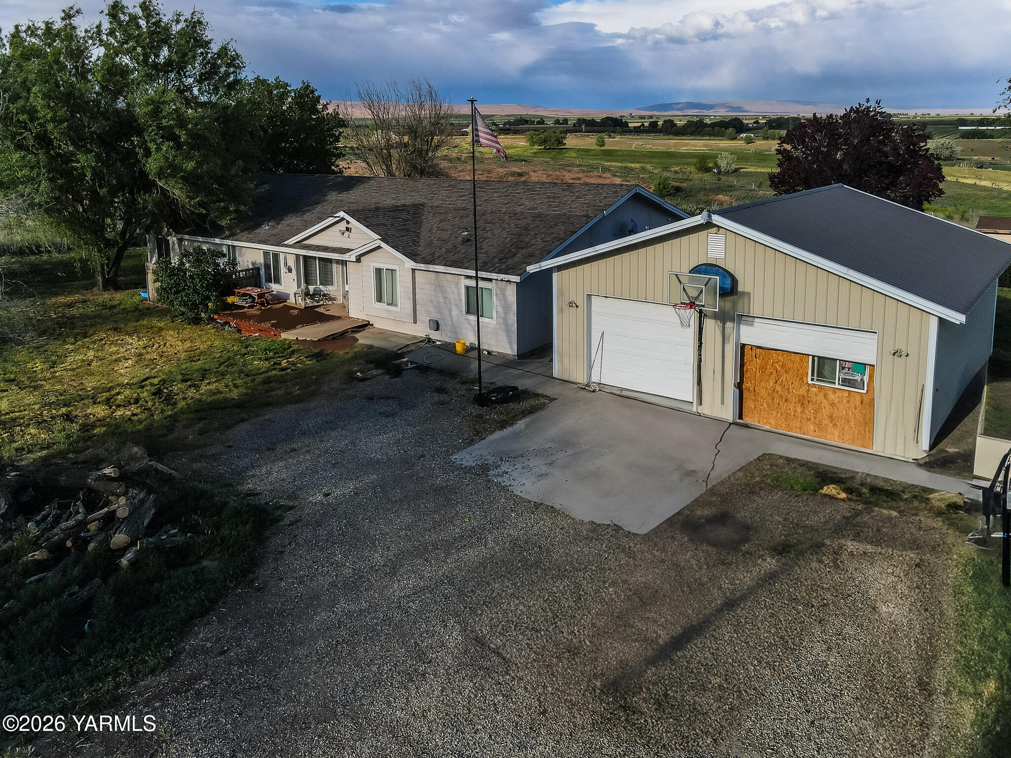 1845 Gurley Road Granger, WA 98932 - Photo 48 of 48 DJI_0508