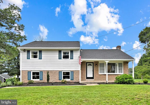 $390,000 | 1464 Virmay Drive, Gilbertsville, PA 19525