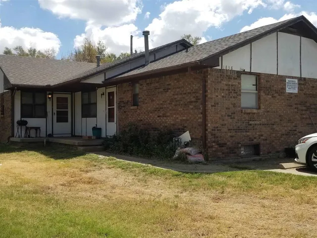 $130,000 | 1838 South St Clair Avenue, Unit 2, Wichita, KS 67213