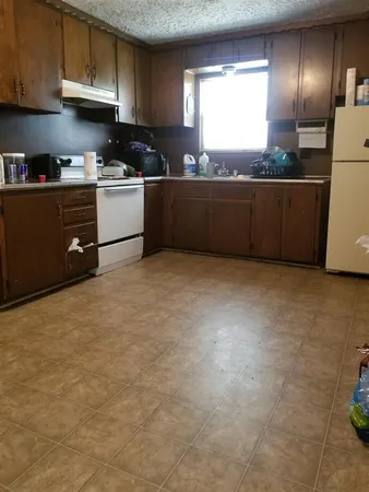 $130,000 | 1838 South St Clair Avenue, Unit 2, Wichita, KS 67213