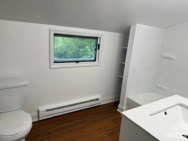 $229,000 | 212 Brookview Lane, Flora, IN 46929