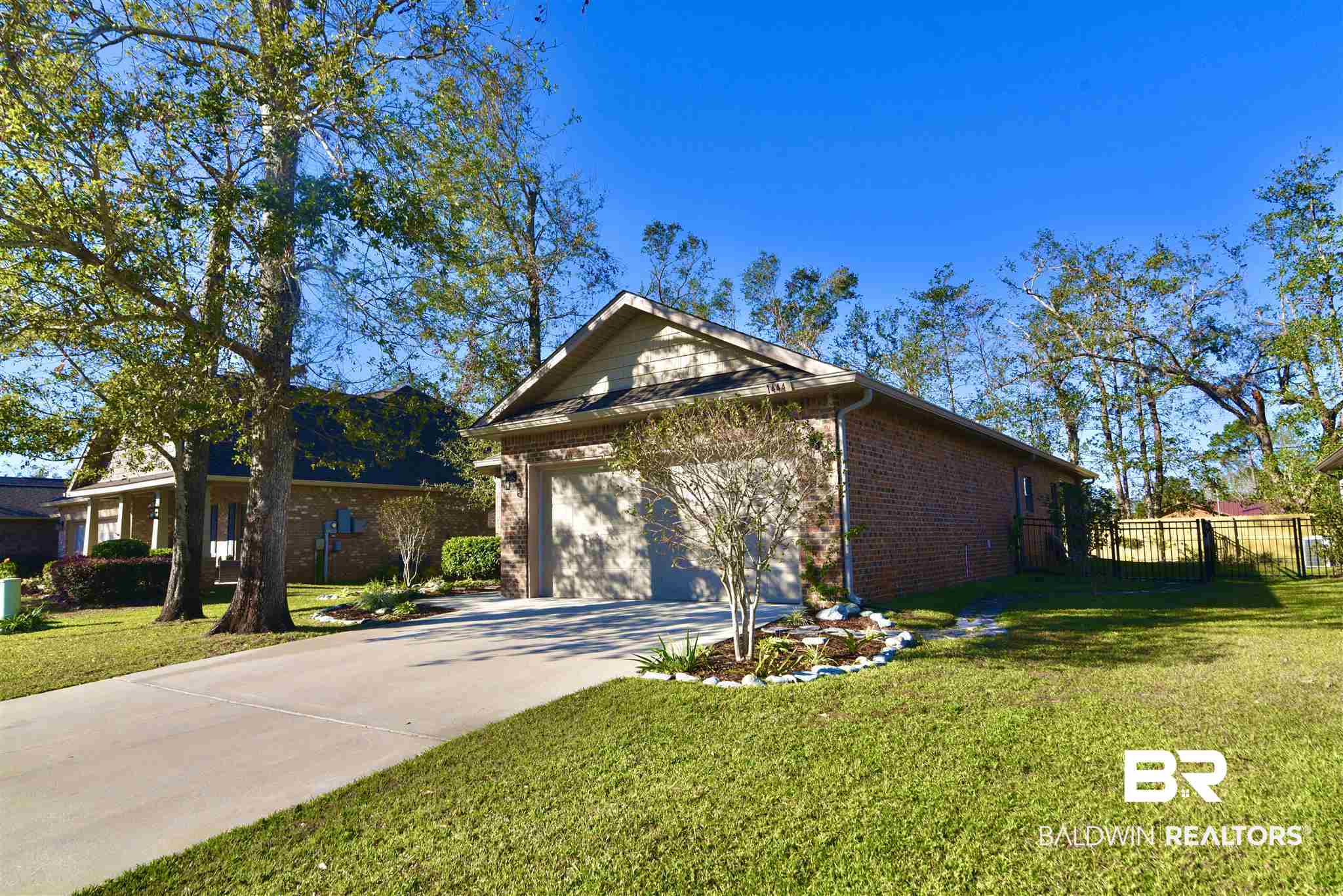 1444 Surrey Loop Foley, AL 36535 - Photo 4 of 47
