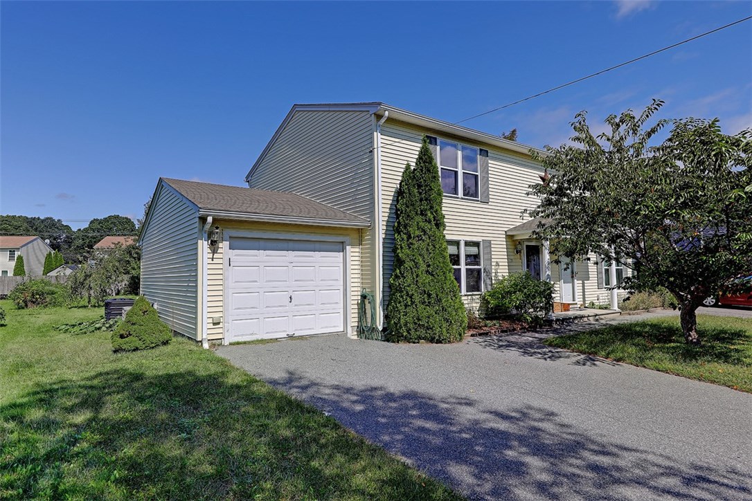 55 Chiswick Road Warwick, RI 02889 - Photo 1 of 26 Gallery Image 1