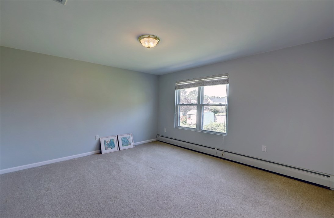 55 Chiswick Road Warwick, RI 02889 - Photo 19 of 26 Gallery Image 19