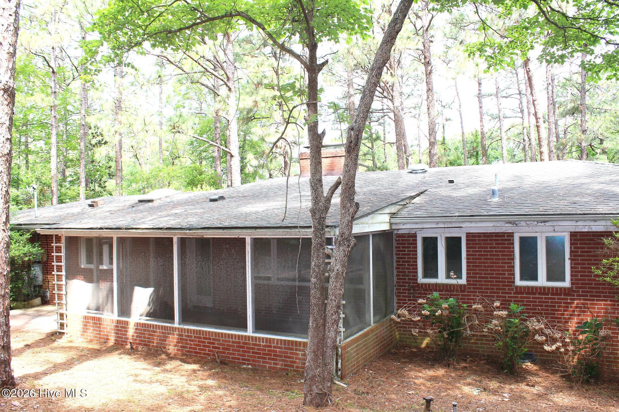 195 Little Road Southern Pines, NC 28387 - Photo 9 of 33