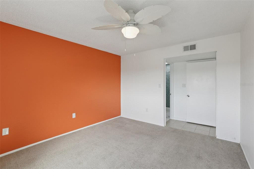 14800 Walsingham Road, Unit 1215 Largo, FL 33774 - Photo 20 of 34 a view of an empty room