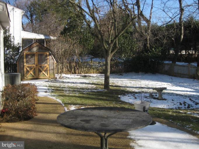 8624 Bunnell Drive Potomac, MD 20854 - Photo 11 of 26 Exterior #2