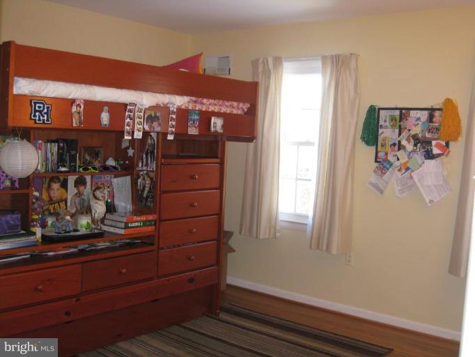 8624 Bunnell Drive Potomac, MD 20854 - Photo 13 of 26 Bedroom #3