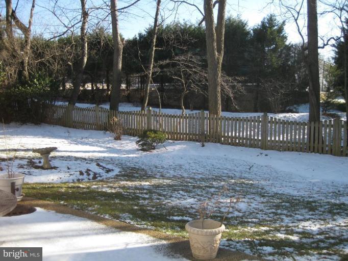 8624 Bunnell Drive Potomac, MD 20854 - Photo 19 of 26 Exterior #3