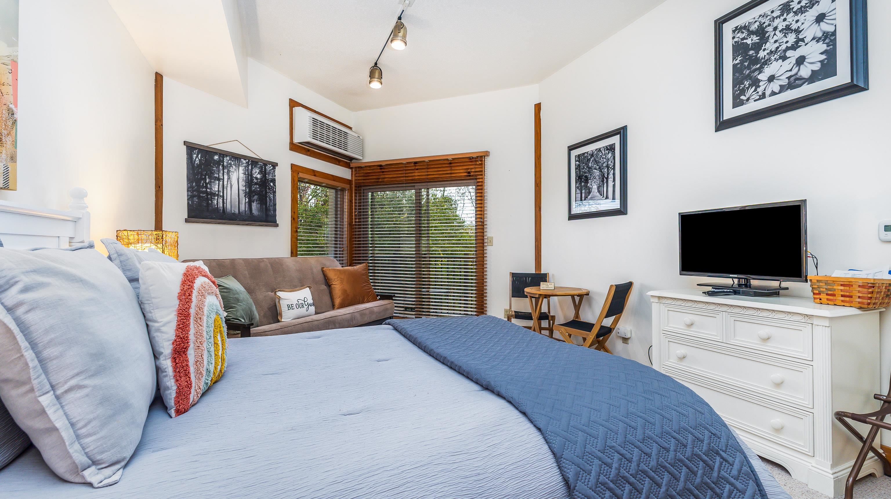 5129 West Longhollow Road Galena, IL 61036 - Photo 10 of 20