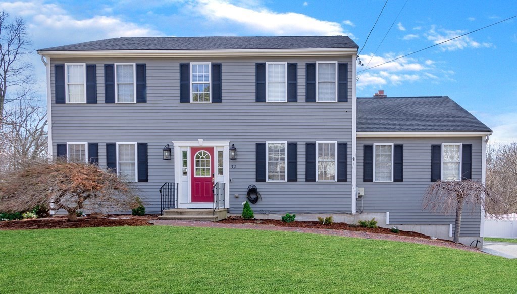 32 Field Pond Road Milford, MA 01757 - Photo 1 of 36 Gallery Image 1